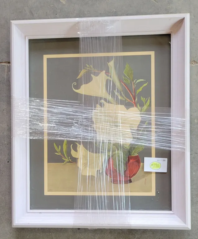 Framed Print – Flower Vase (17" x 20")