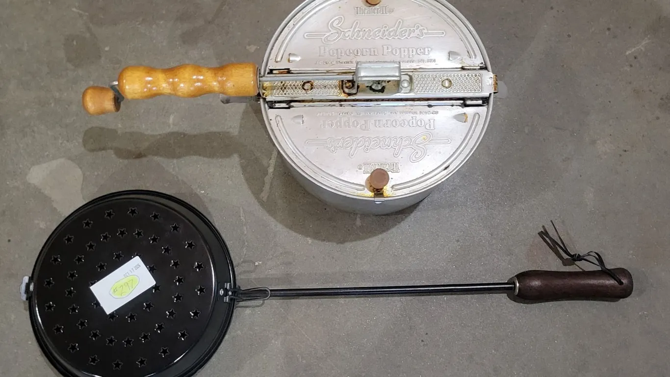 Campfire Popcorn Popper + Cook Pot w/ Popcorn Popper