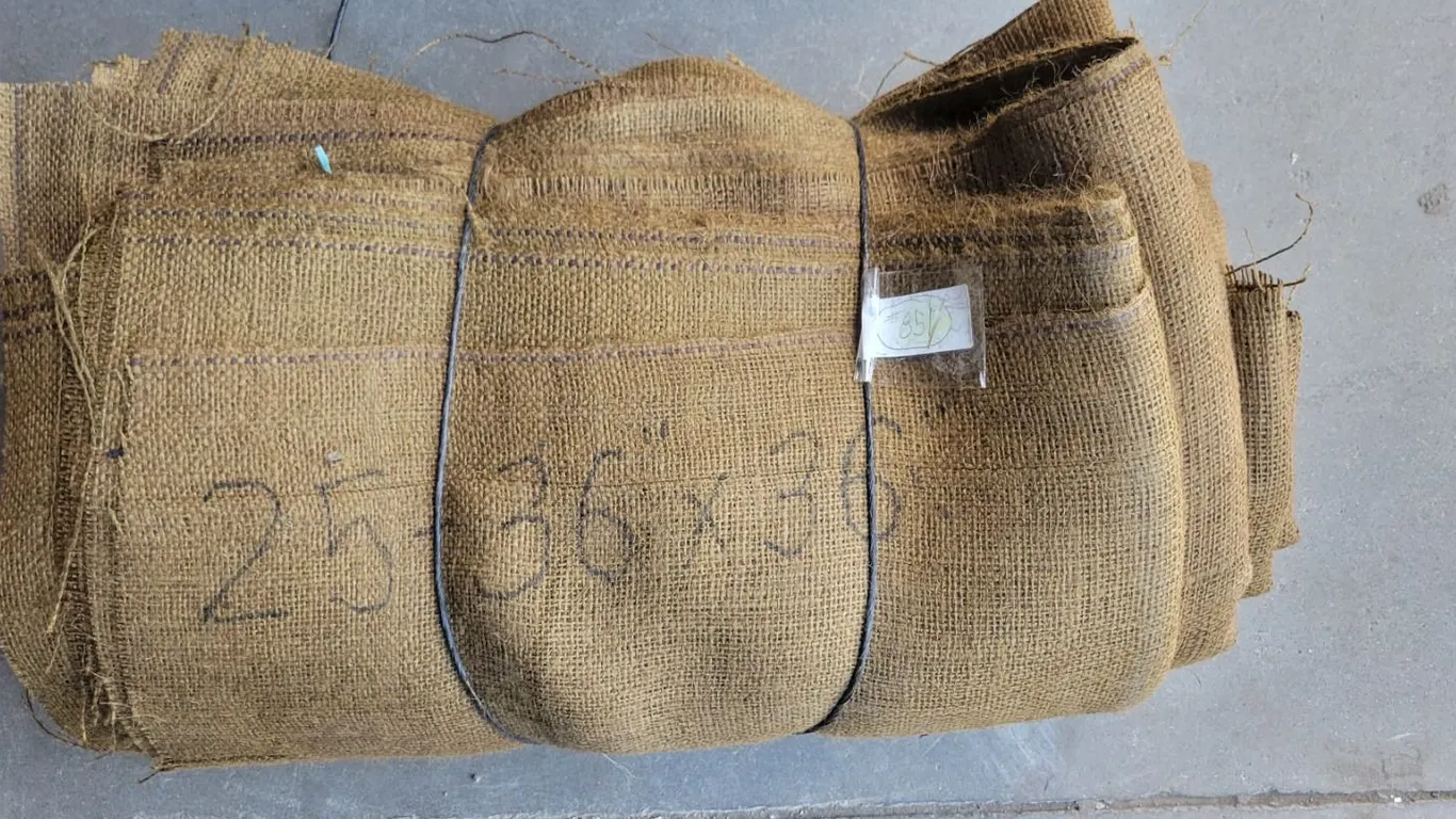 25-pieces Burlap – 36”x 36” (condition may vary)