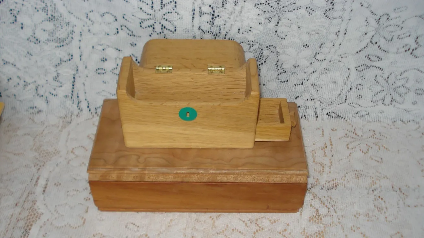 Two Wood Boxes Musical Box Working