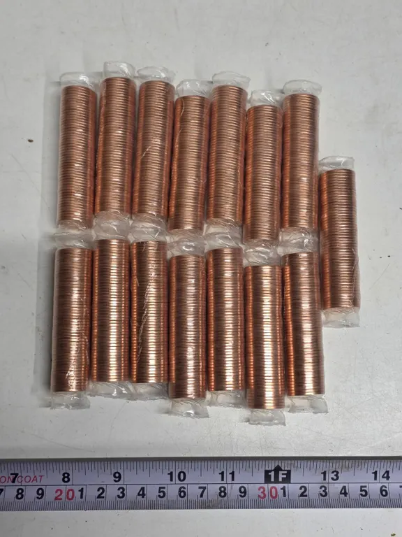 15 rolls of canadian pennies- 2003- new effigy
