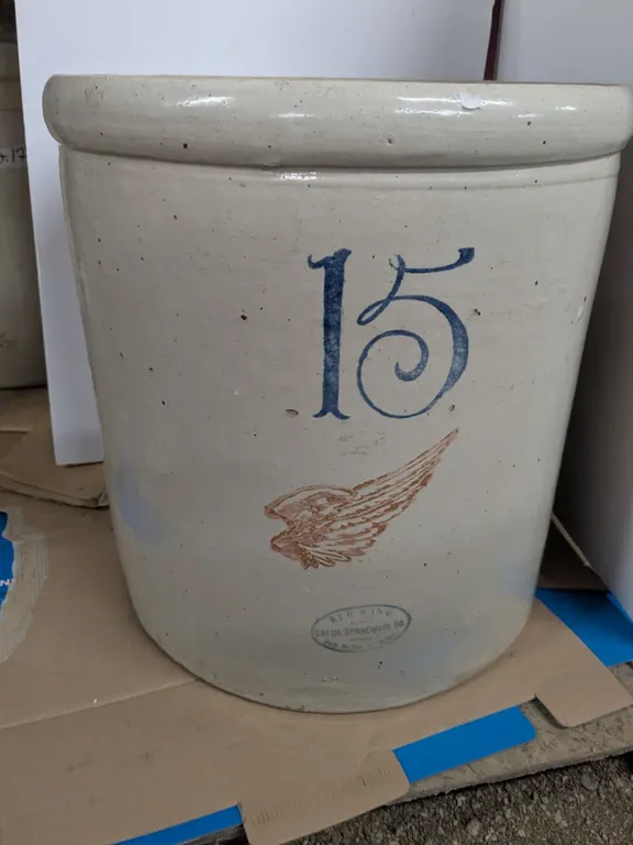 15-Gal Redwing Crock, No Chips or Cracks (Some Glazing Blemishes – See Pics)