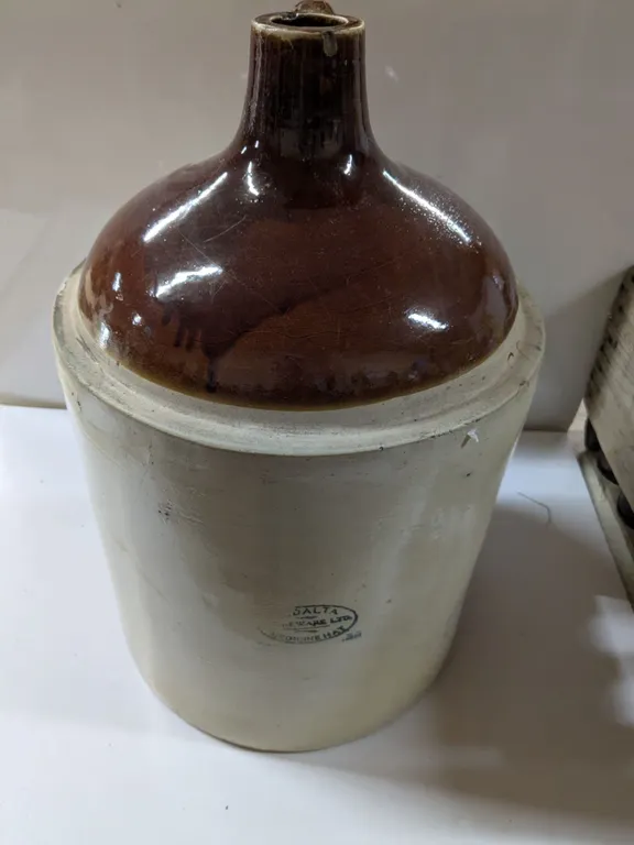 Large Medalta Jug – No Chips or Cracks