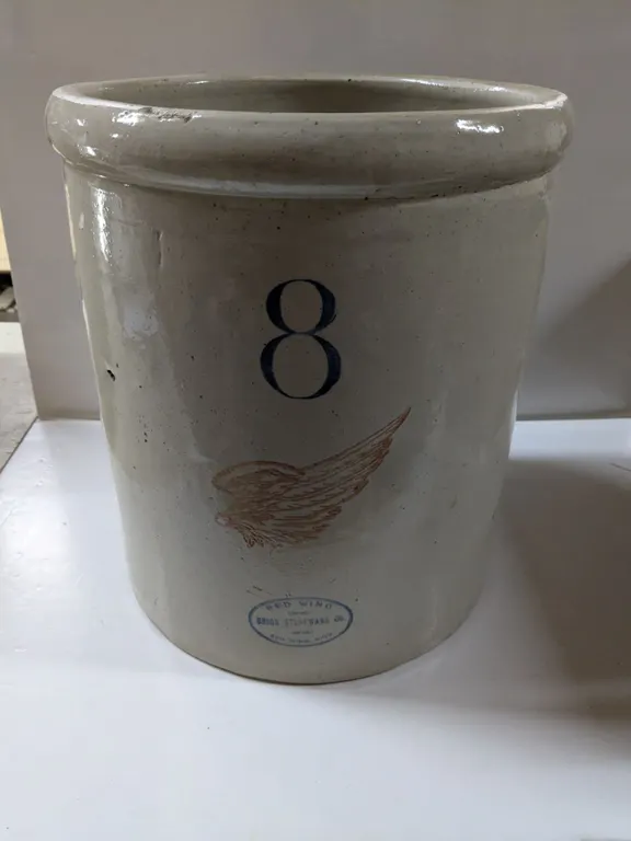 8-Gal Redwing Crock – No Chips or Cracks (one small blemish, see pics)
