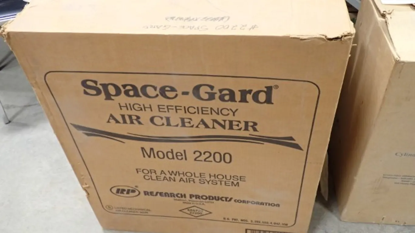 Space-Gard Air Cleaner