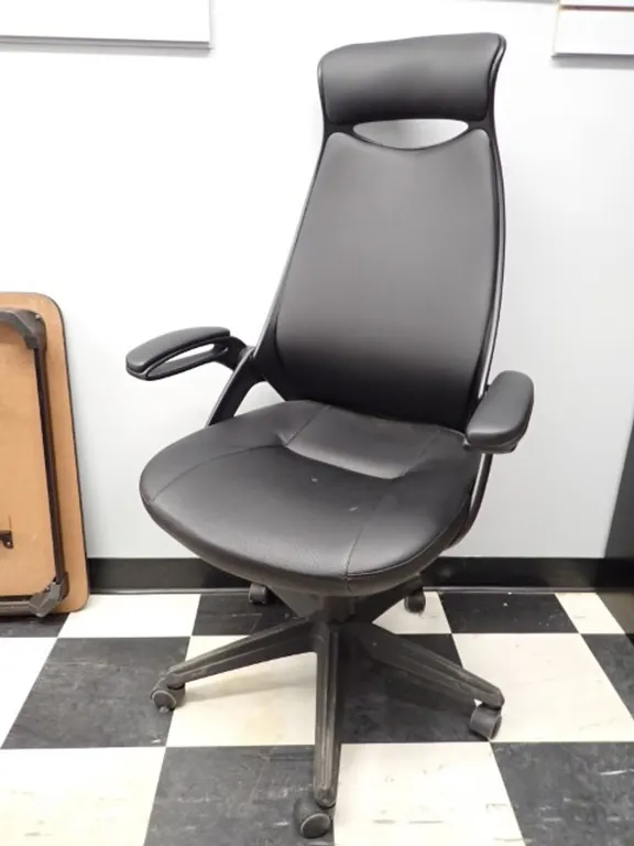 Monarch Executive Office Chair