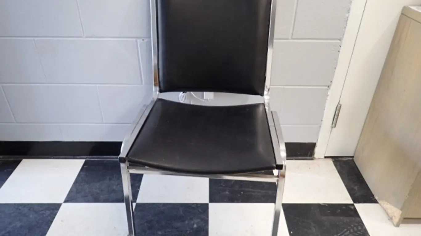 Guest/Office Chair