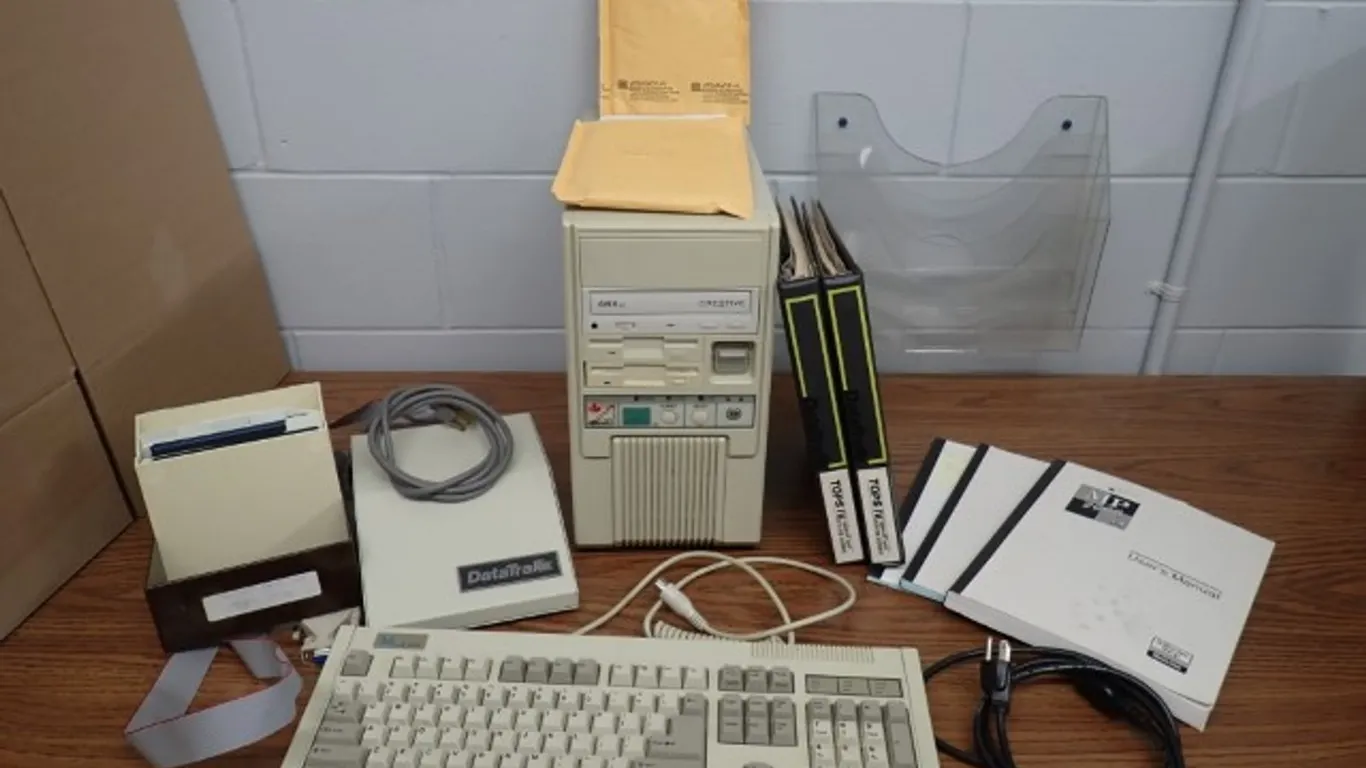 Retro Computing Workstation