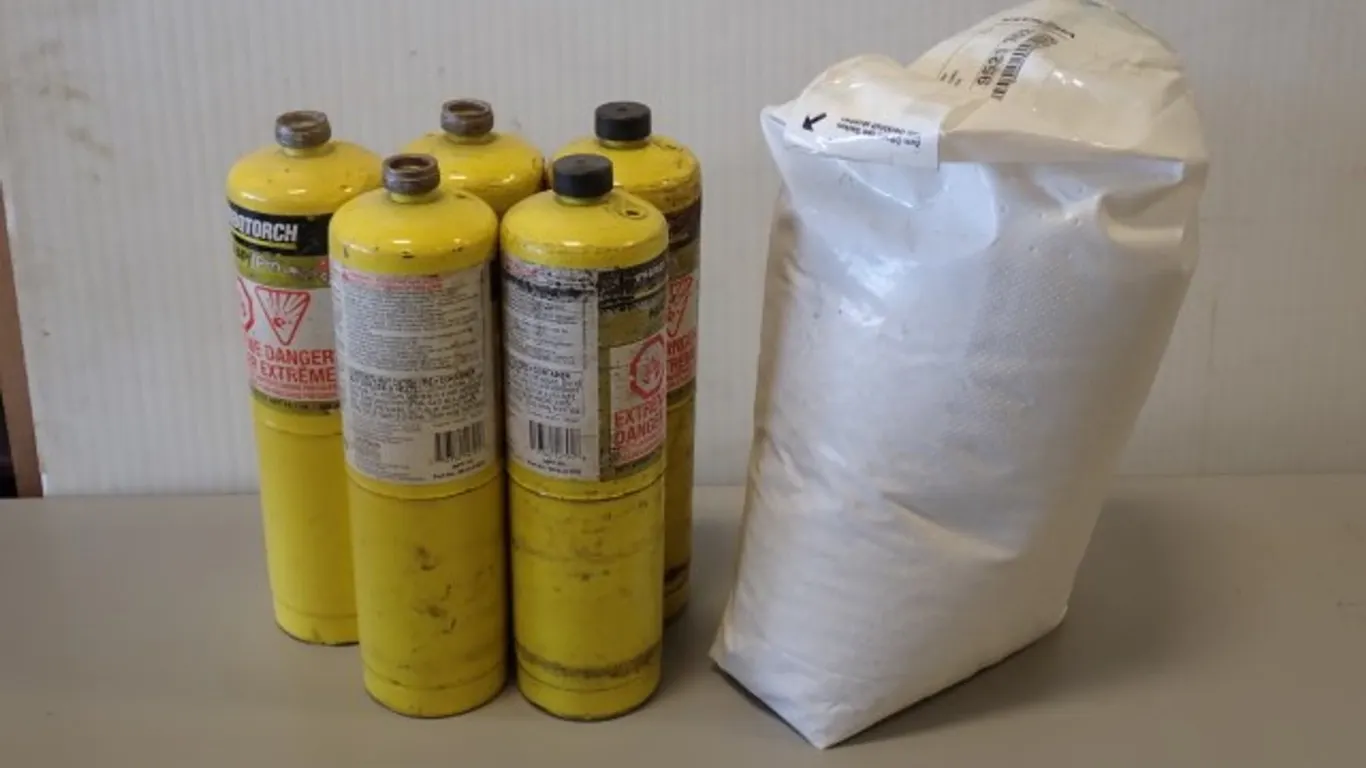 Gas Cylinders & Neutralization Pellets