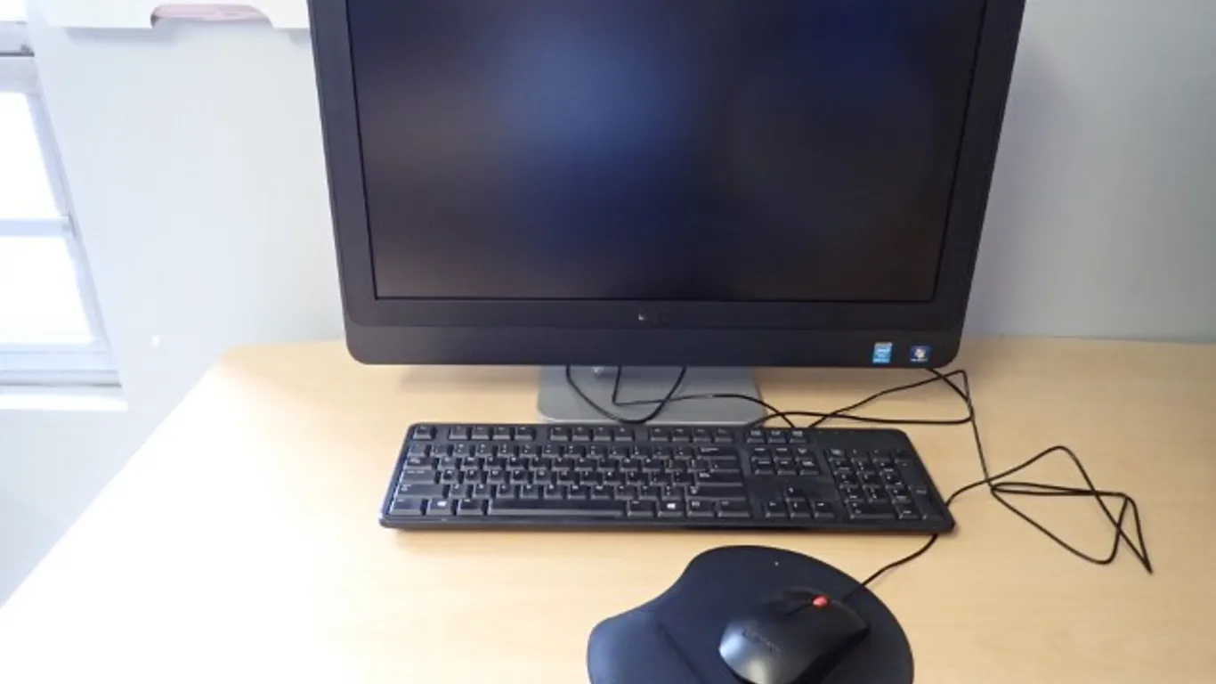 Dell OptiPlex All-In-One Desktop Computer