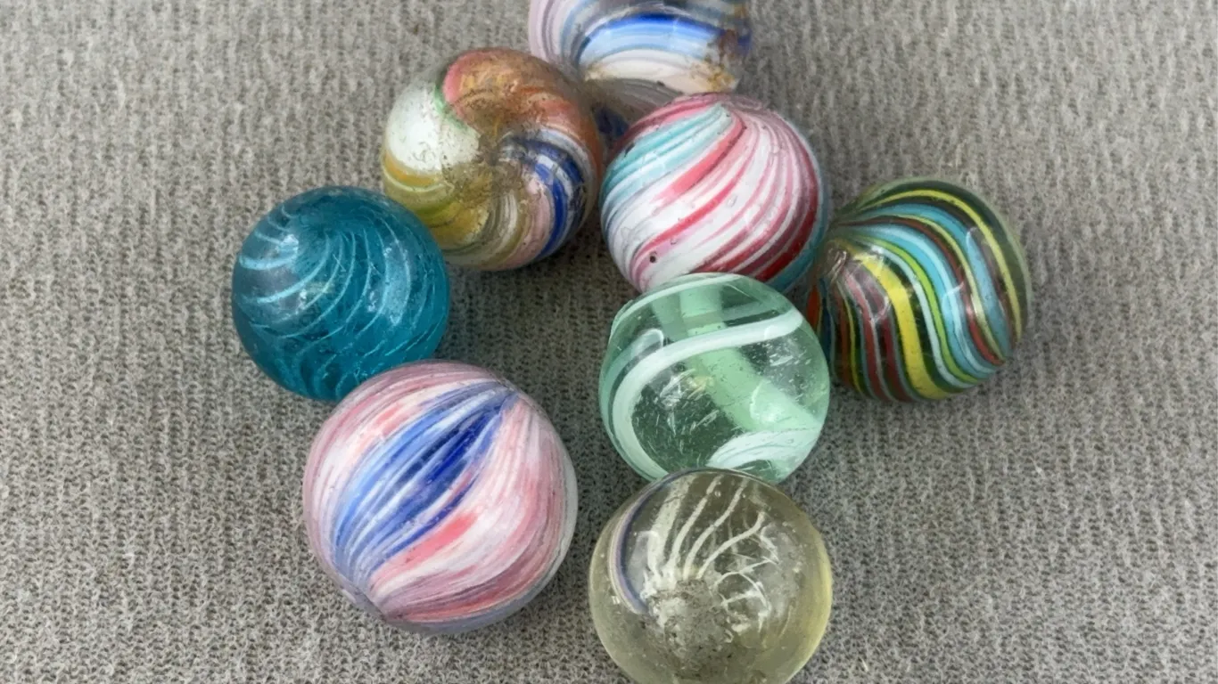 4 Swirl & 4 Onionskin Glass Marbles, Appr. 1/2”D