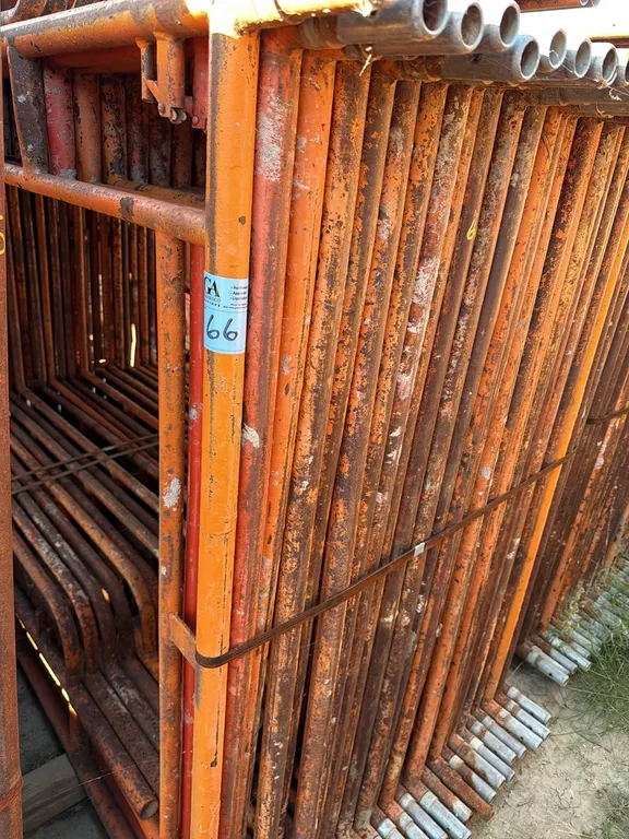 50 Steel Masonry Scaffold Frames – 5ft wide
