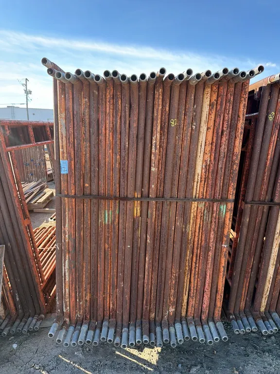 50 Steel Masonry Scaffold Frames – 5ft wide