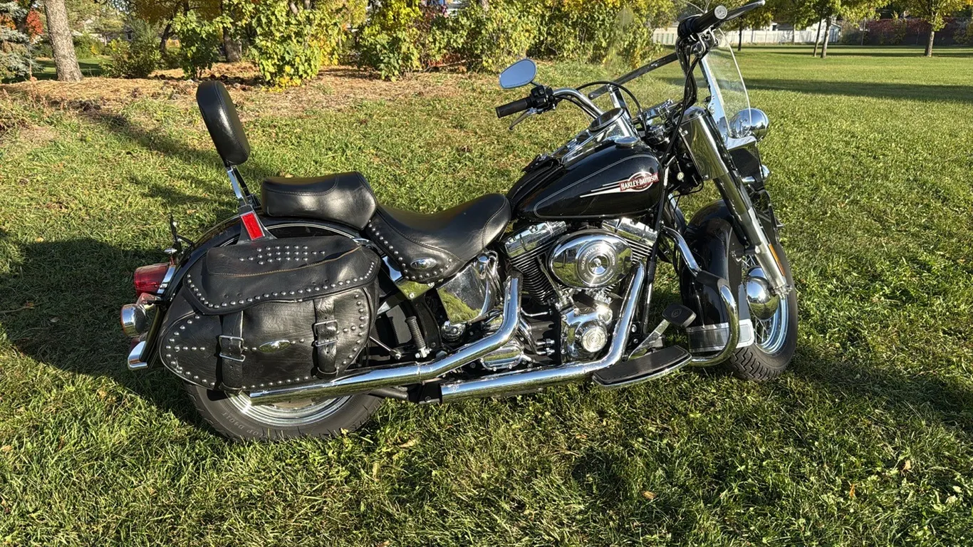 Harley Davidson 2006 Heritage Soft tail S# 5HD1BWB116YO62919