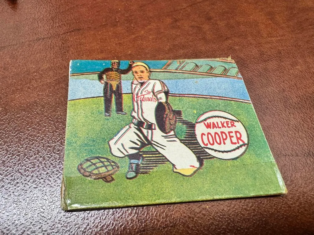 Walker Cooper Baseball Card