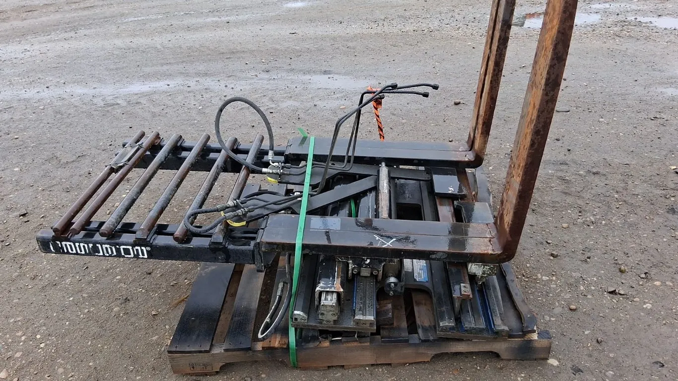 Forklift Mast with Sideshift