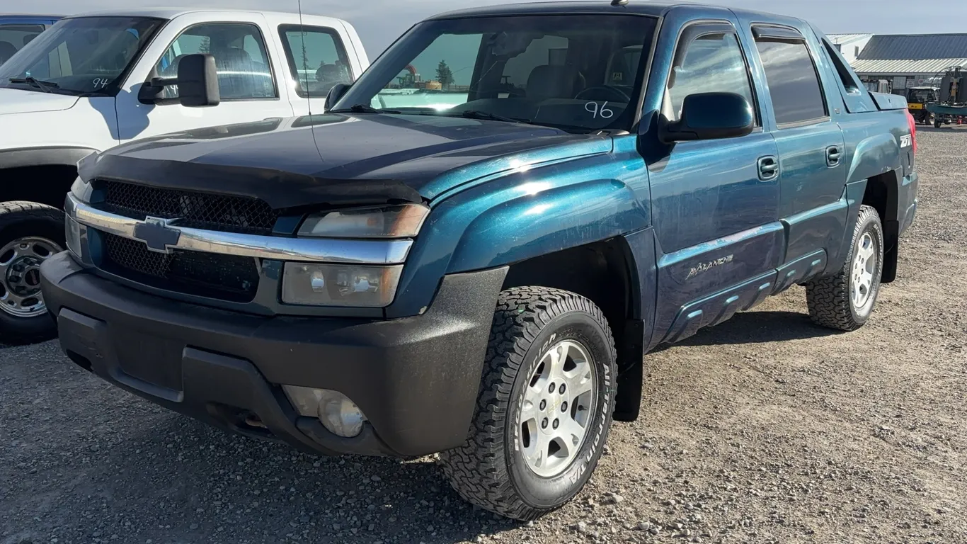2005 Chevrolet Avalanche Crew Cab Pickup Truck *Unreserved*