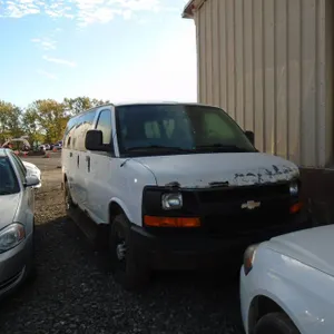 2008 Chevy Express G2500 Van