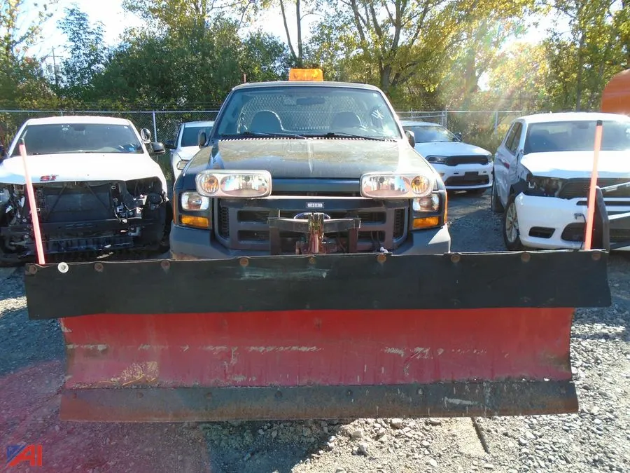 2007 Ford F250 Pickup Truck with Plow