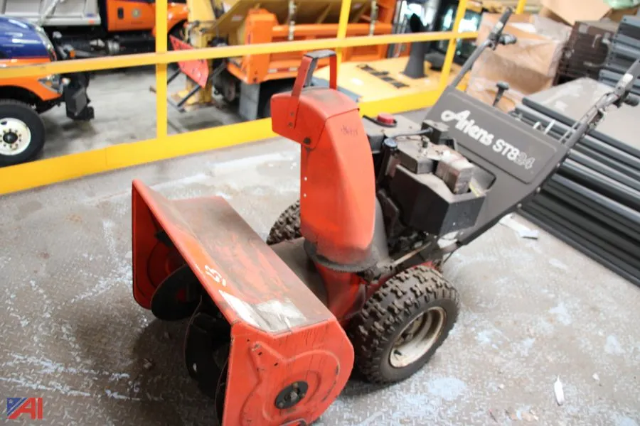 Ariens ST824 24" Snow Blower