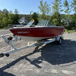 1987 Chris-Craft Limited 196 18' Boat and 21' Trailer