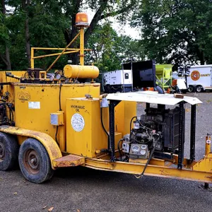 1992 Crafco E-Z Pour  Asphalt Crack Sealing Melter and Applicator