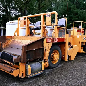 2011 Blaw-Knox RW100B Road Widener