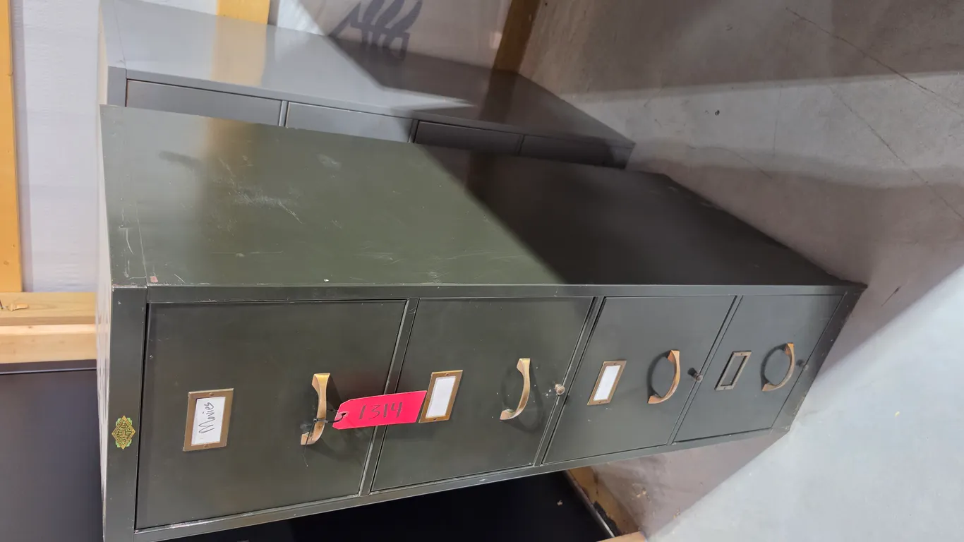 (2) 4 Drawer Filing Cabinets, Buying All for One Money (1314) *Items Must Be Removed by Friday, Octo