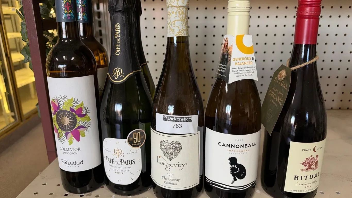 (7) BOTTLES ASSORTED WINES