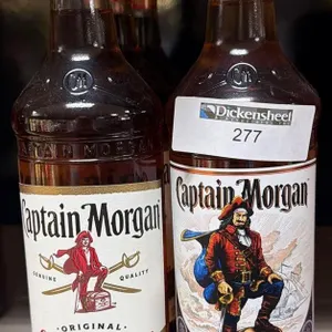 (8) CAPTAIN MORGAN SPICED RUM