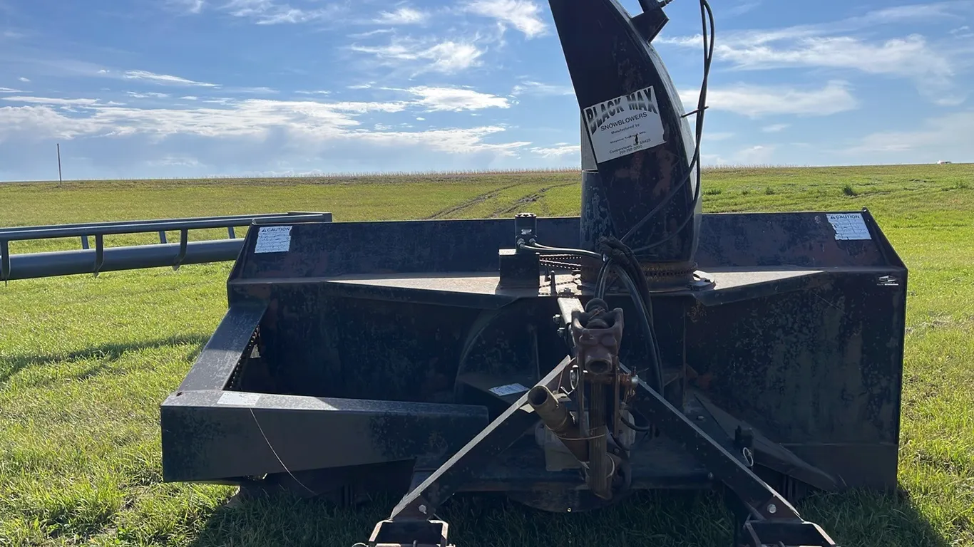 1517 - Black Max-9Ft Snowblower