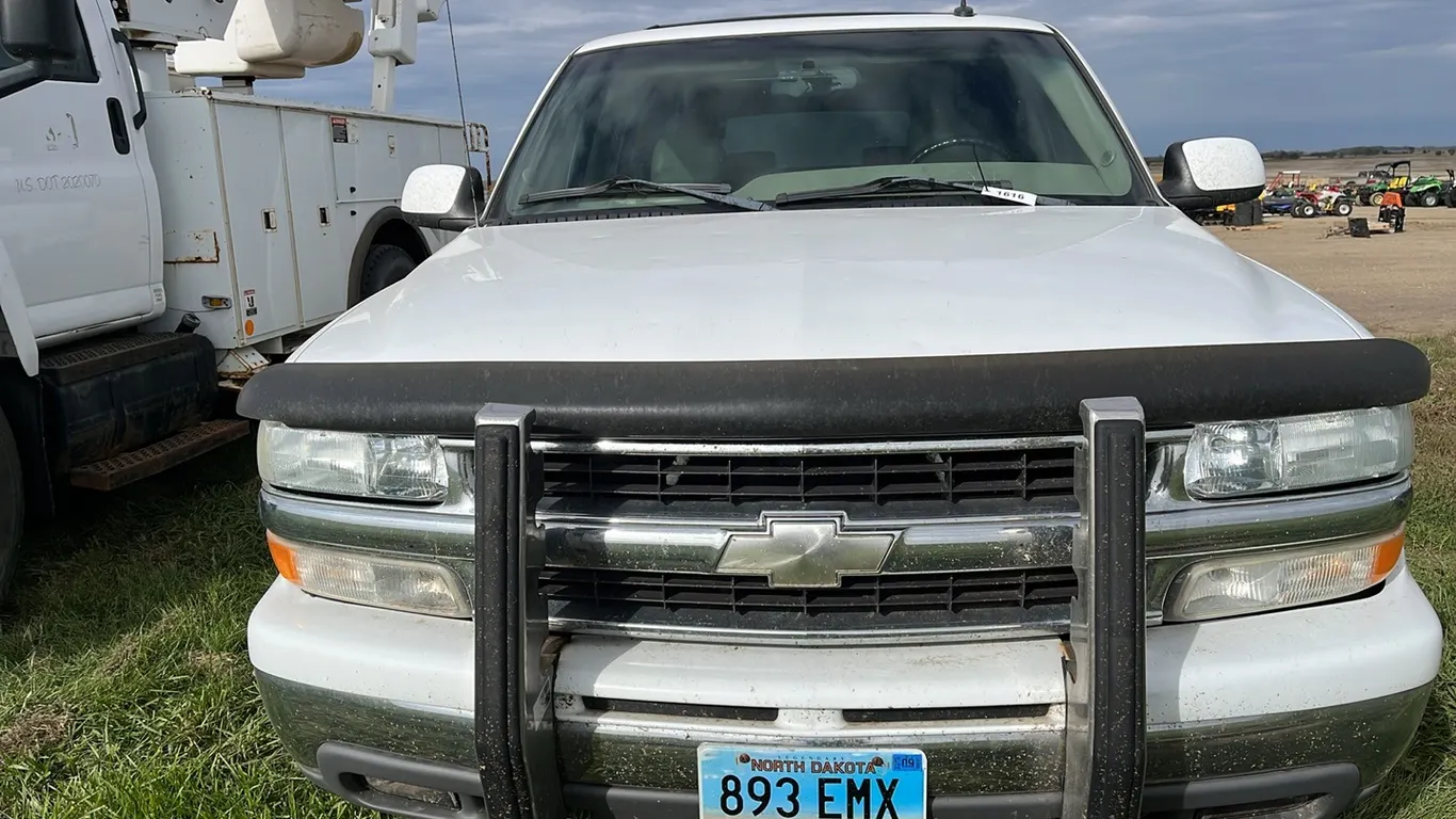 1616 - 2003 Chevy Suburban