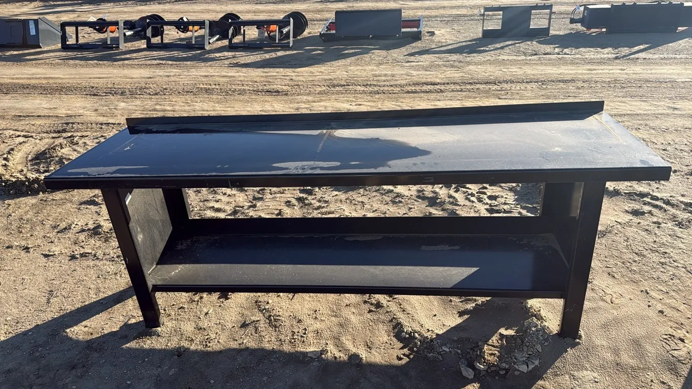 1723 - 90 inch Work Bench