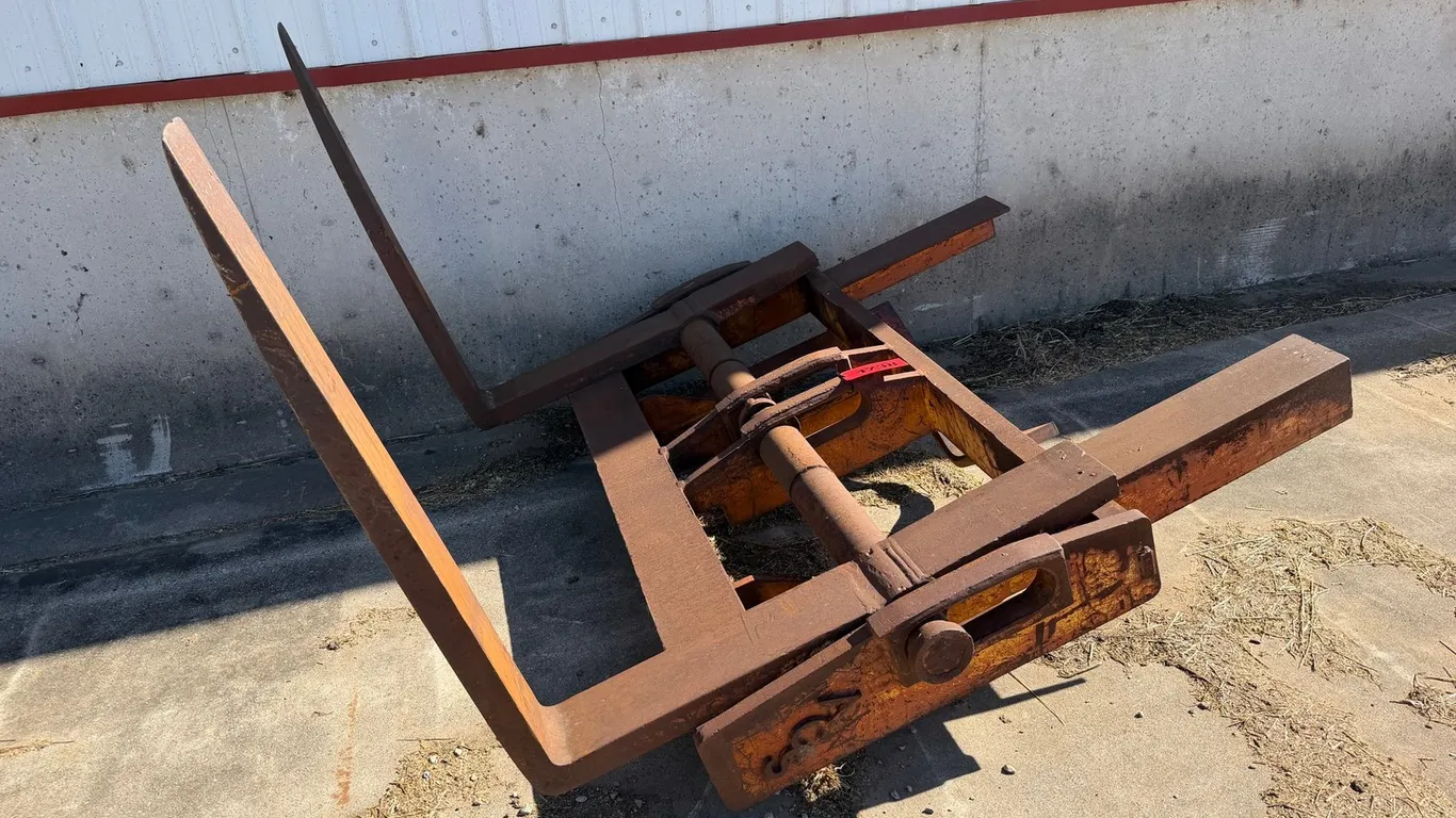 John Deere 644B Loader Forks