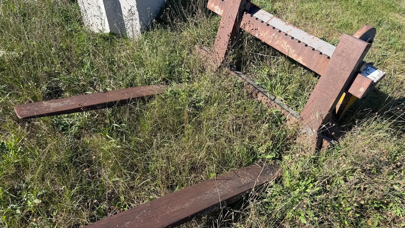 Volvo Forks