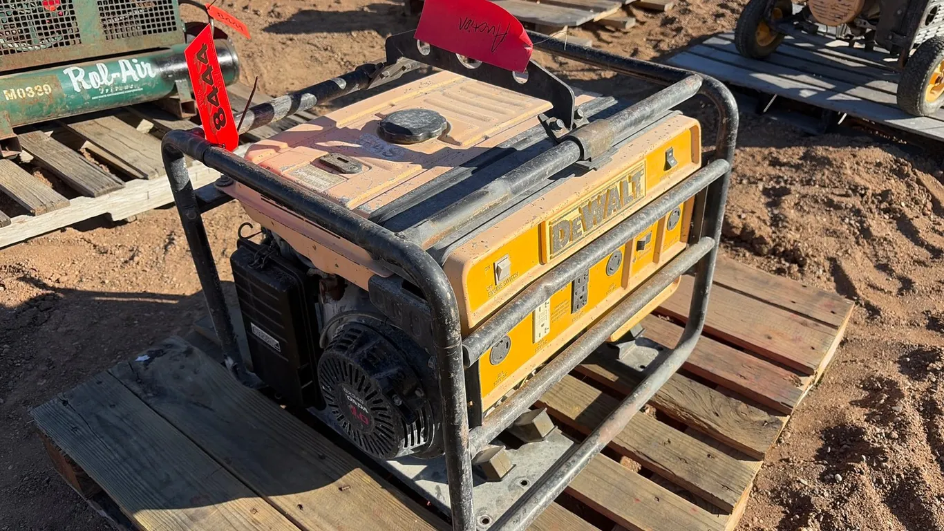 DeWalt DG6000 Portable Generator