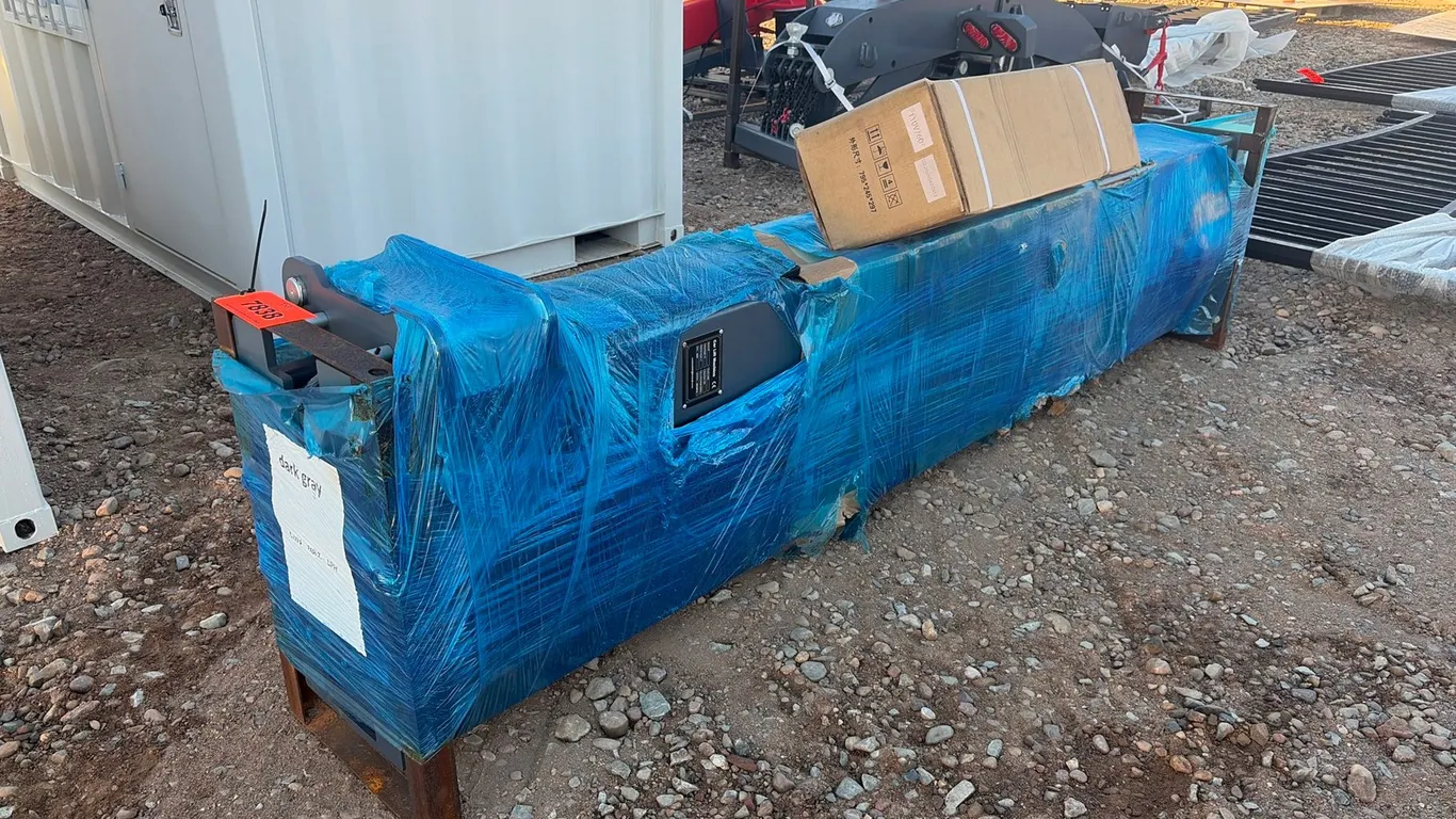 Unused Future FT-45T Vehicle Lift