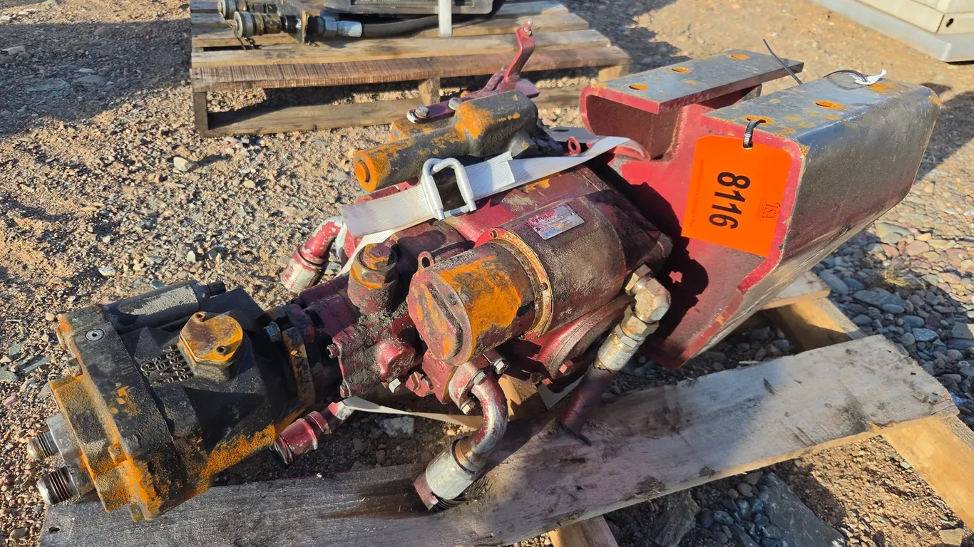 Live PTO W/ Eaton 5423-550 Hydraulic Pump