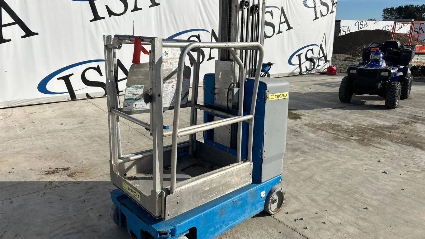 2016 Genie GR-20 Manlift