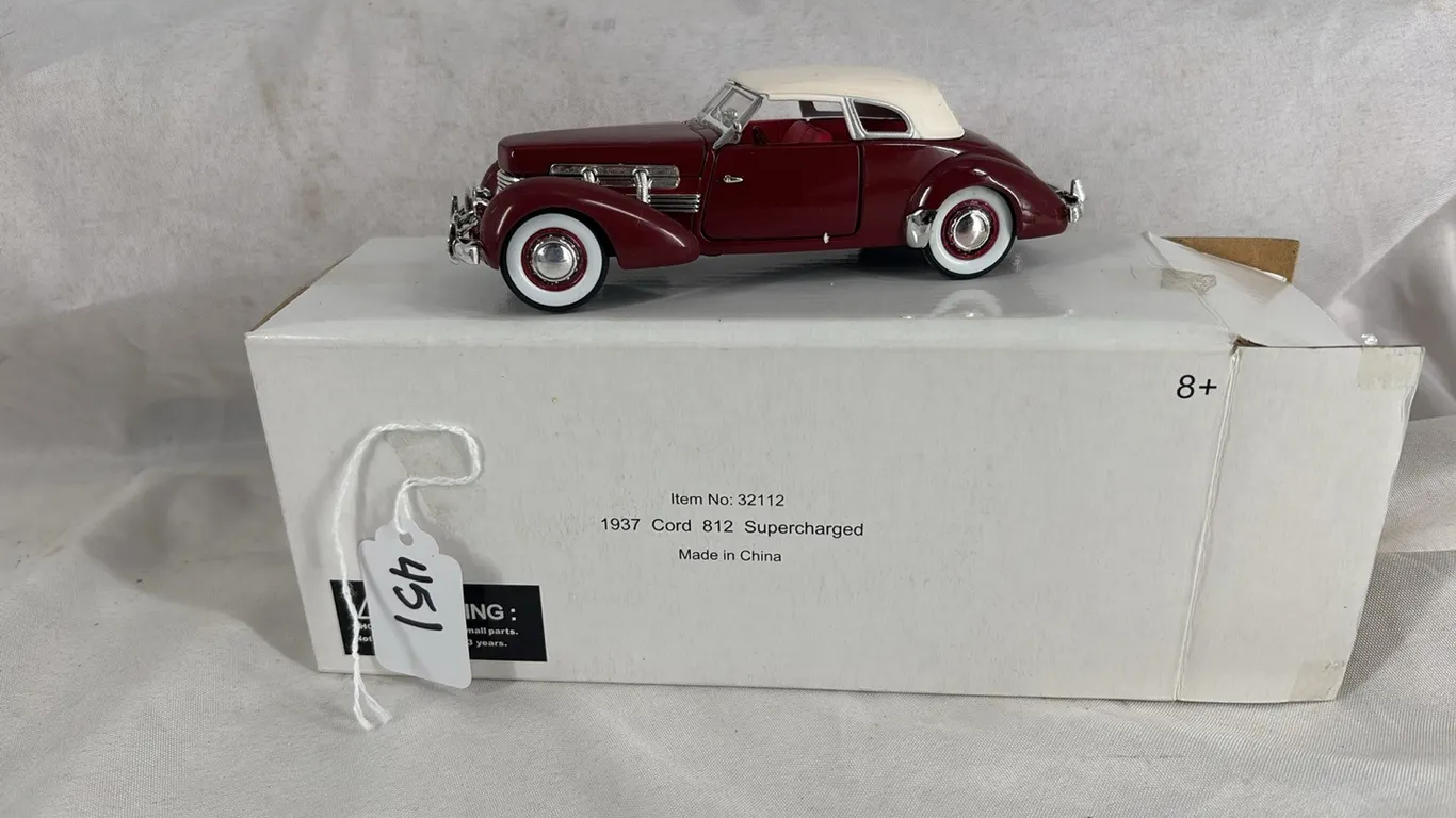 1937 CORD 812 SUPERCHARGED