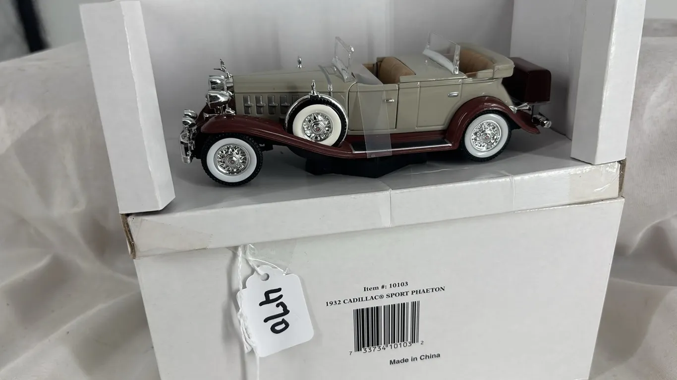 1932 CADILLAC SPORT PHAETON