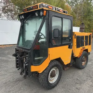 Trackless MT6 Sidewalk Machine