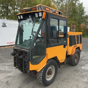 Trackless MT6 Sidewalk Machine