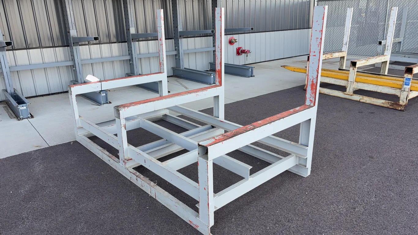 (2144) Lumber Sorting/Pulling Rack
