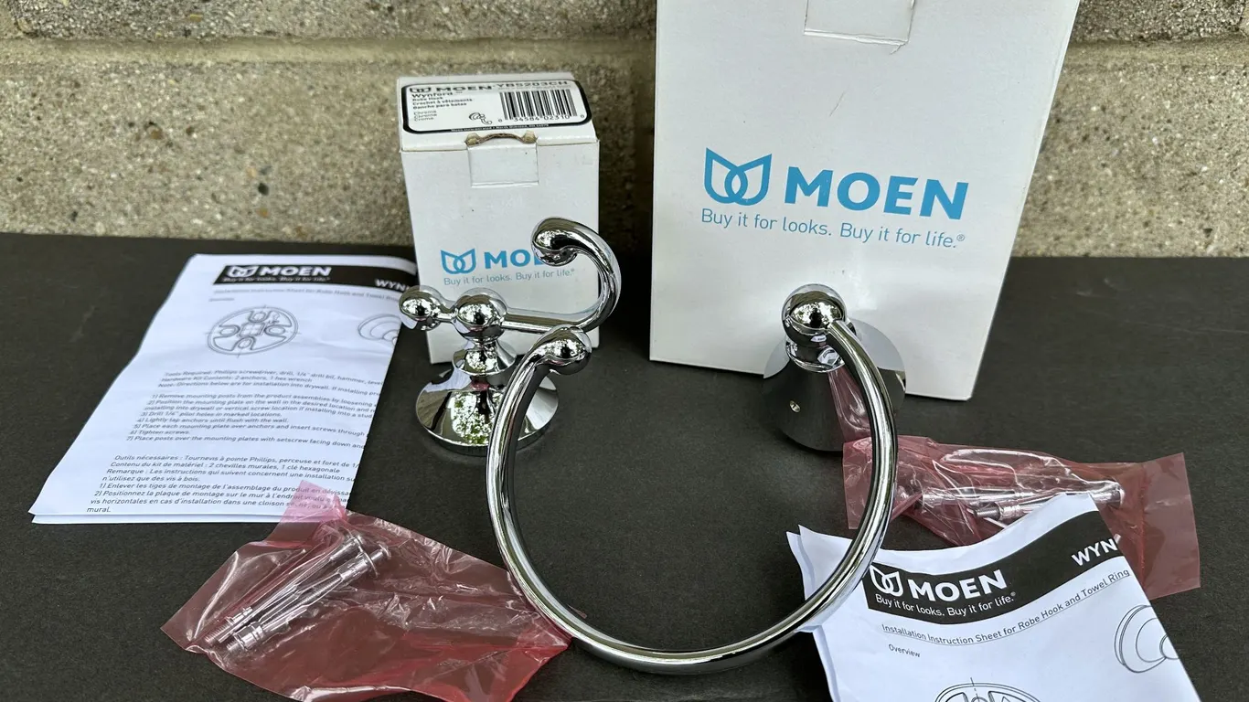Moen Bathroom Fixtures Wynford Chrome Towel Ring & Robe Hook