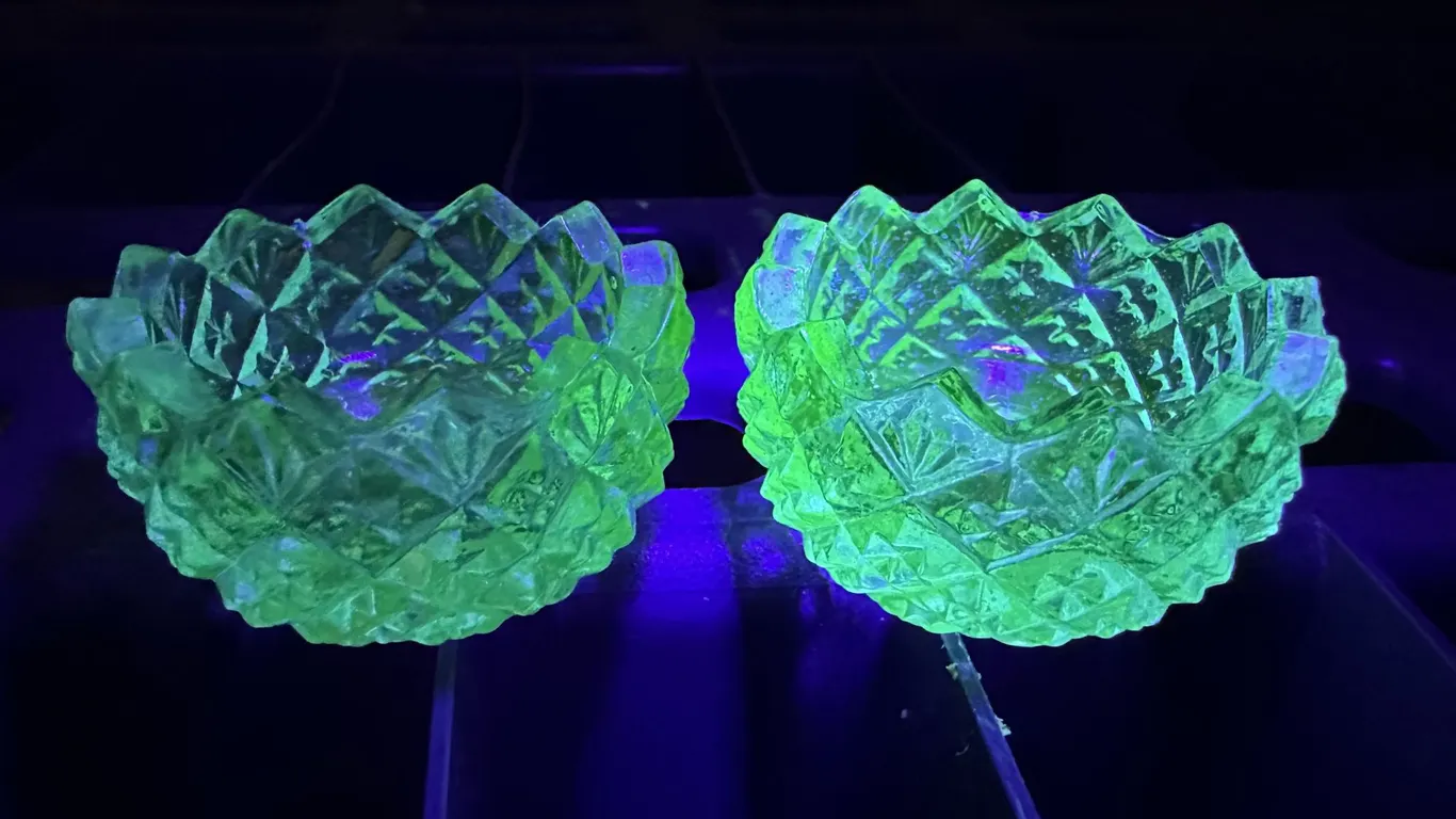 Depression Green Uranium Glass Salt Dips Cellar