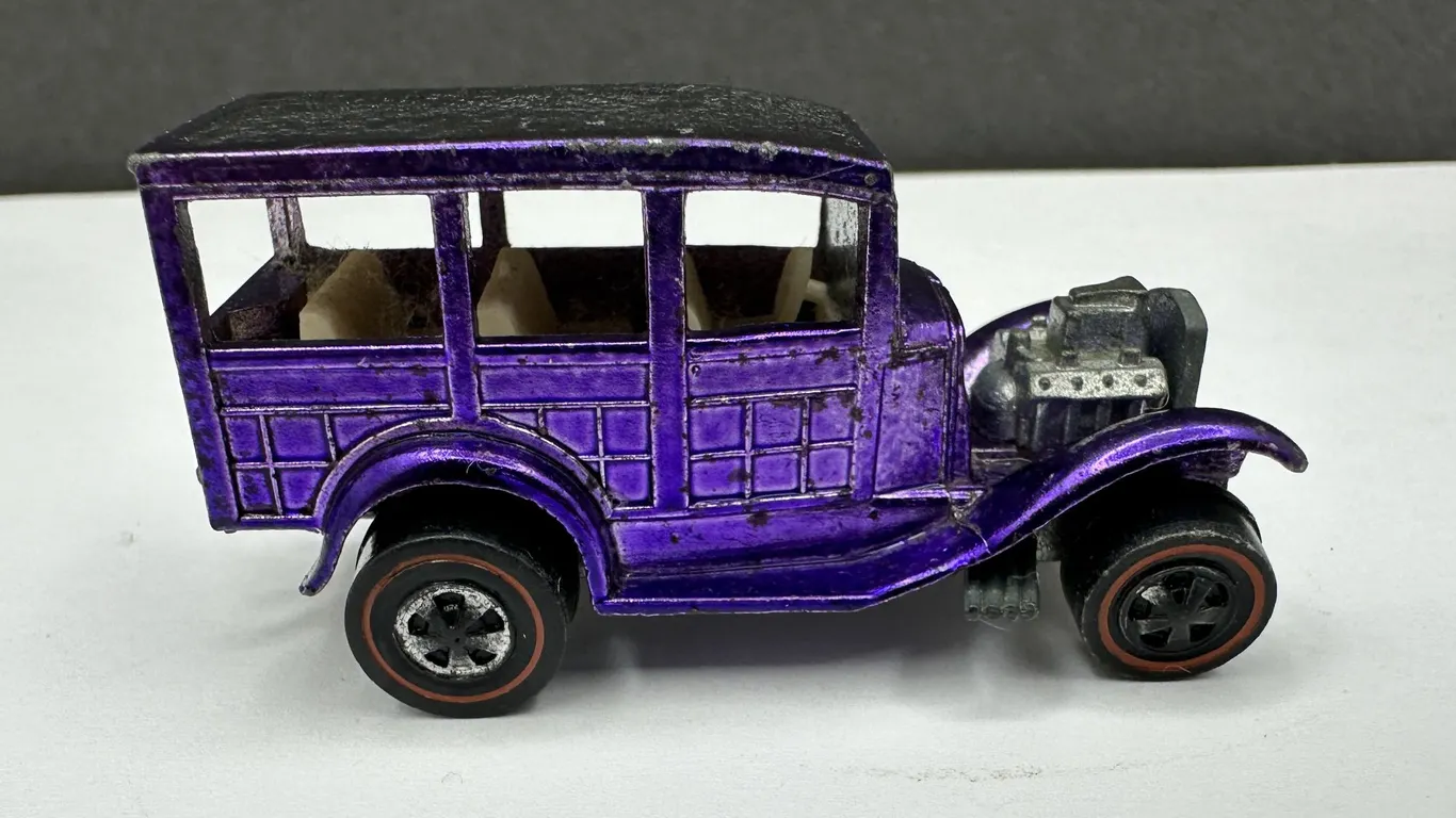 1968 Hot Wheels Redline Custom 31 Ford Woody Purple with White Interior