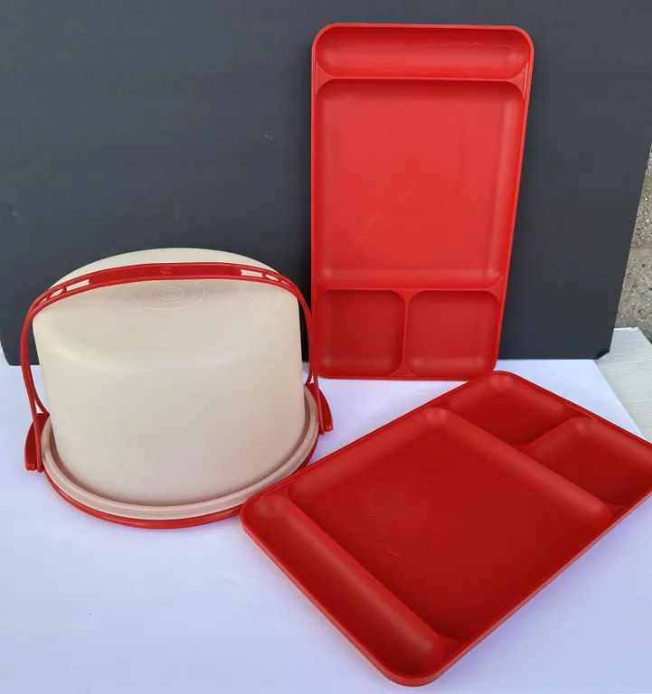 Tupperware Red Cake Carrier & Luncheon Dining Picnic Camping Trays