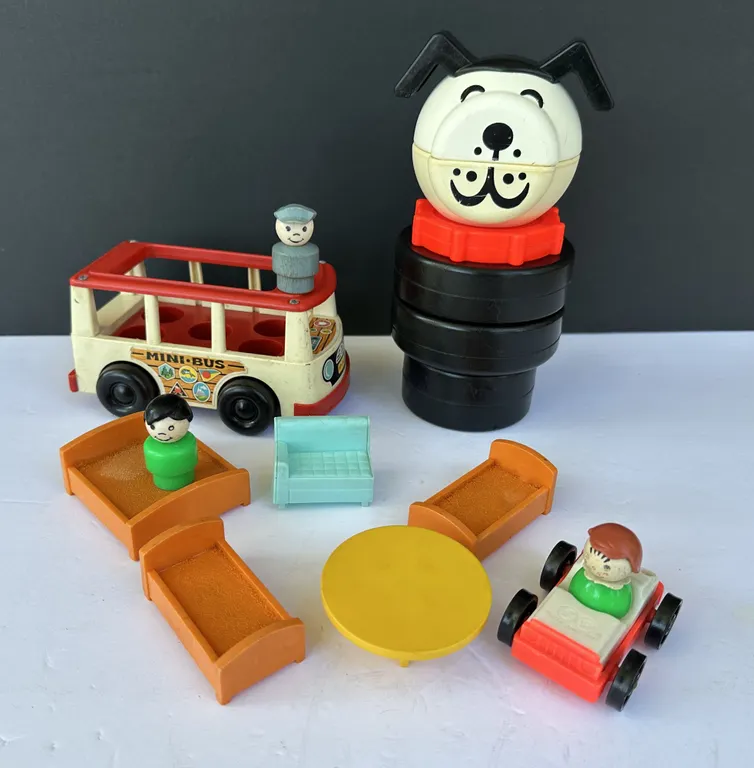 Vintage Fisher Price Lucky Dog Stacking Puzzle