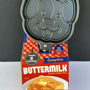 Buttermilk Pancake Mix and Dog Face Skillet Set